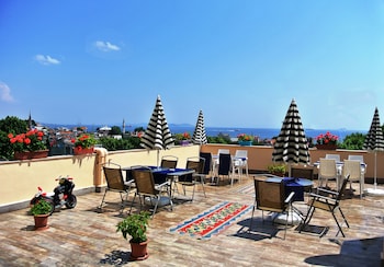 Boutique California Hotel