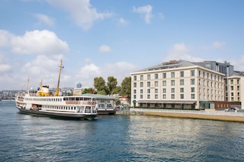 SHANGRI LA BOSPHORUS ISTANBUL
