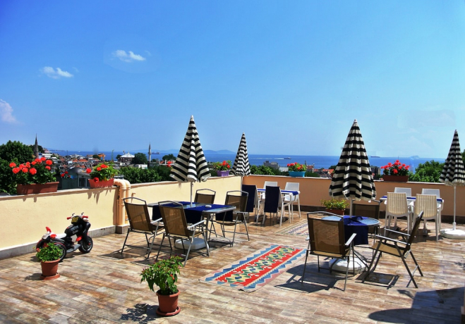 Boutique California Hotel