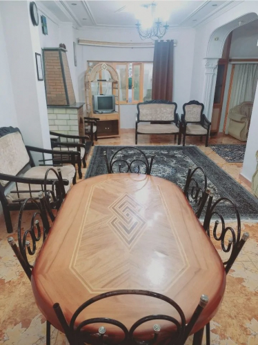 ساحلی دریا (۴)