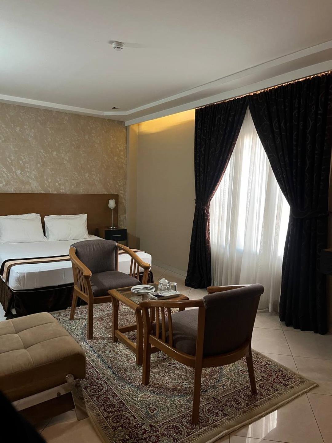 Hamta Hotel Mashhad, Mashhad
