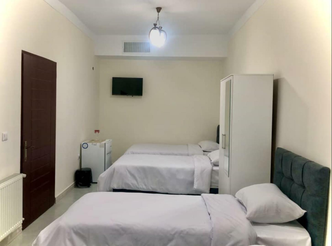 مهمانسرا لیدوما تهران اتاق سه تخته مهمانسرا لیدوما تهران اتاق سه تخته