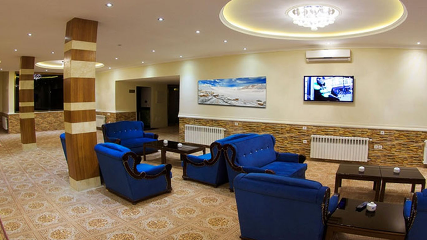 هتل جهانگردی مرند لابی هتل جهانگردی مرند لابی