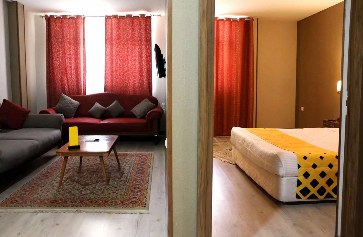 هتل آریانا شیراز سوئیت چهار تخته