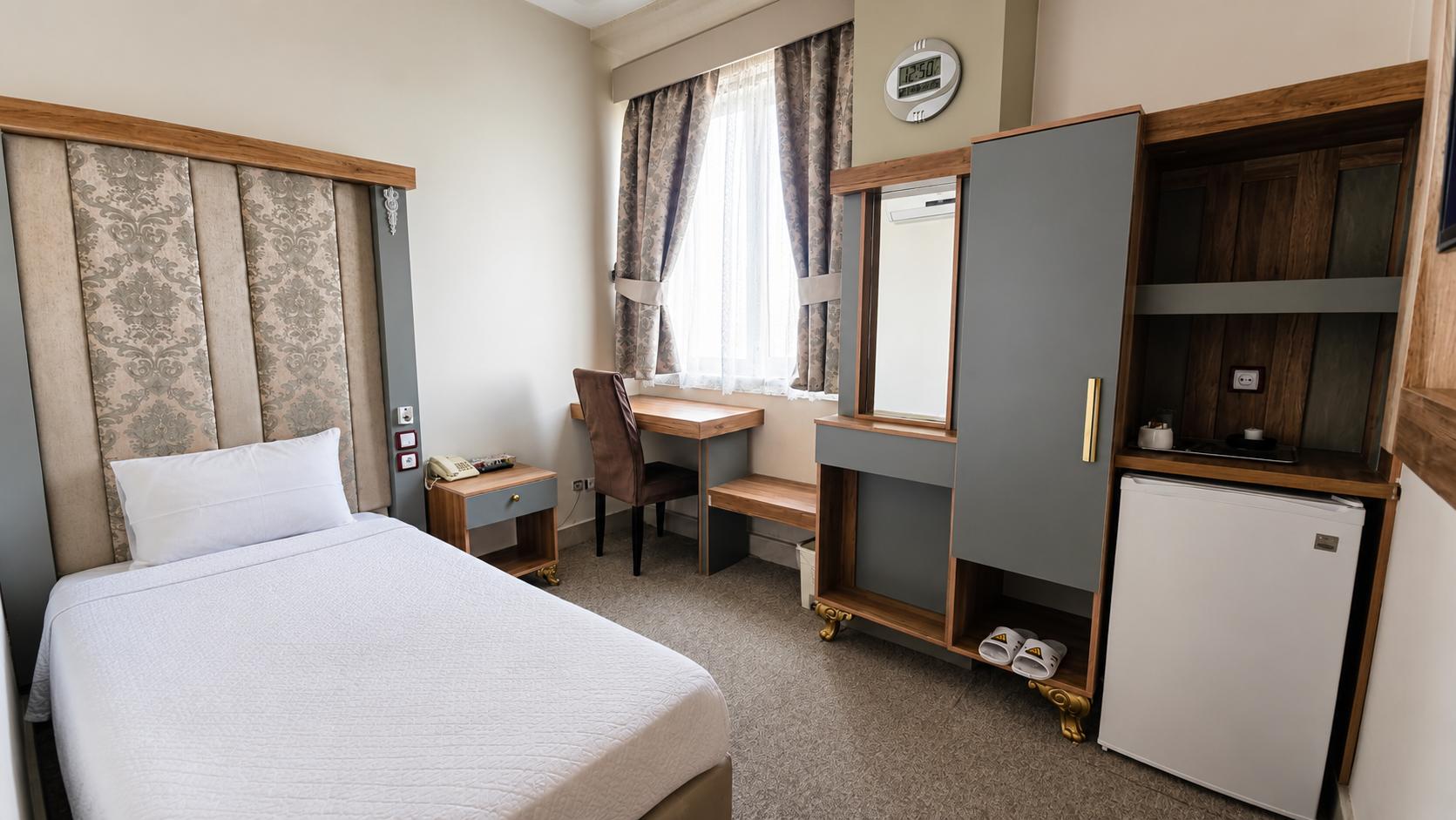 Naz Hotel 2