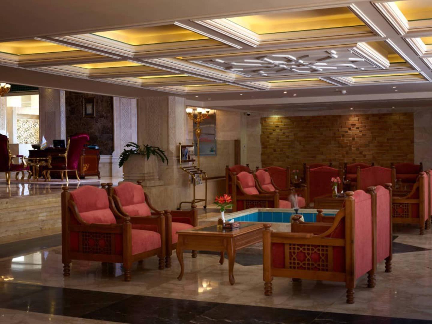 هتل زندیه شیراز فضای داخلی هتل