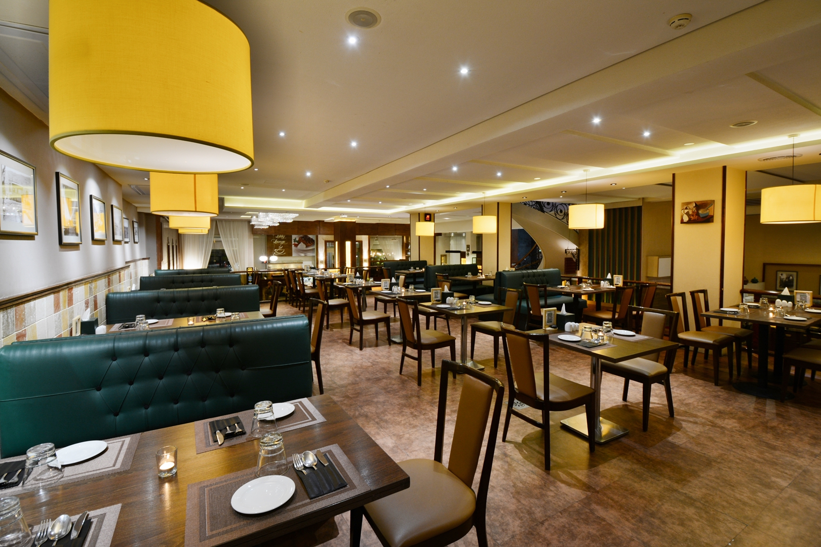 هتل الیزه شیراز رستوران