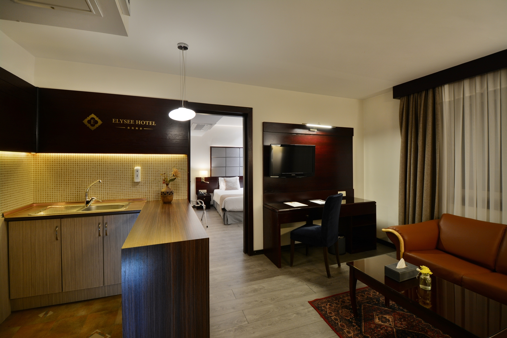 هتل الیزه شیراز سوئیت جونیور