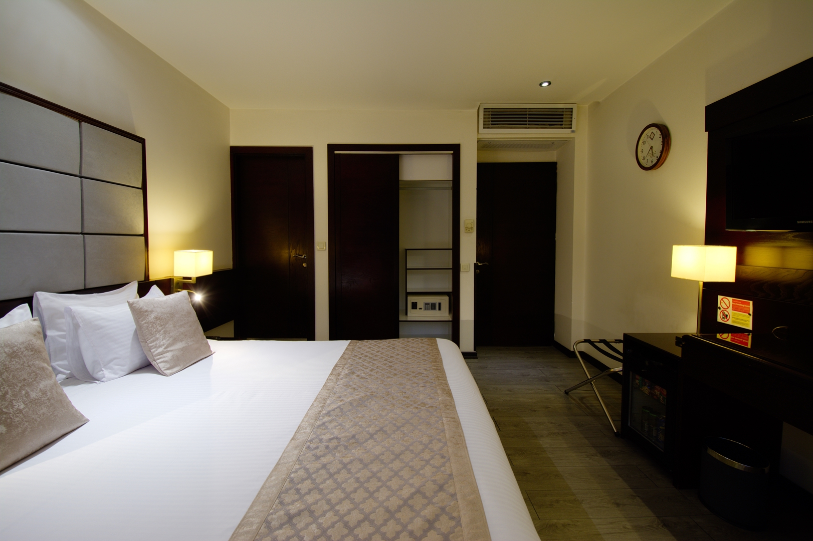 هتل الیزه شیراز سوئیت رویال