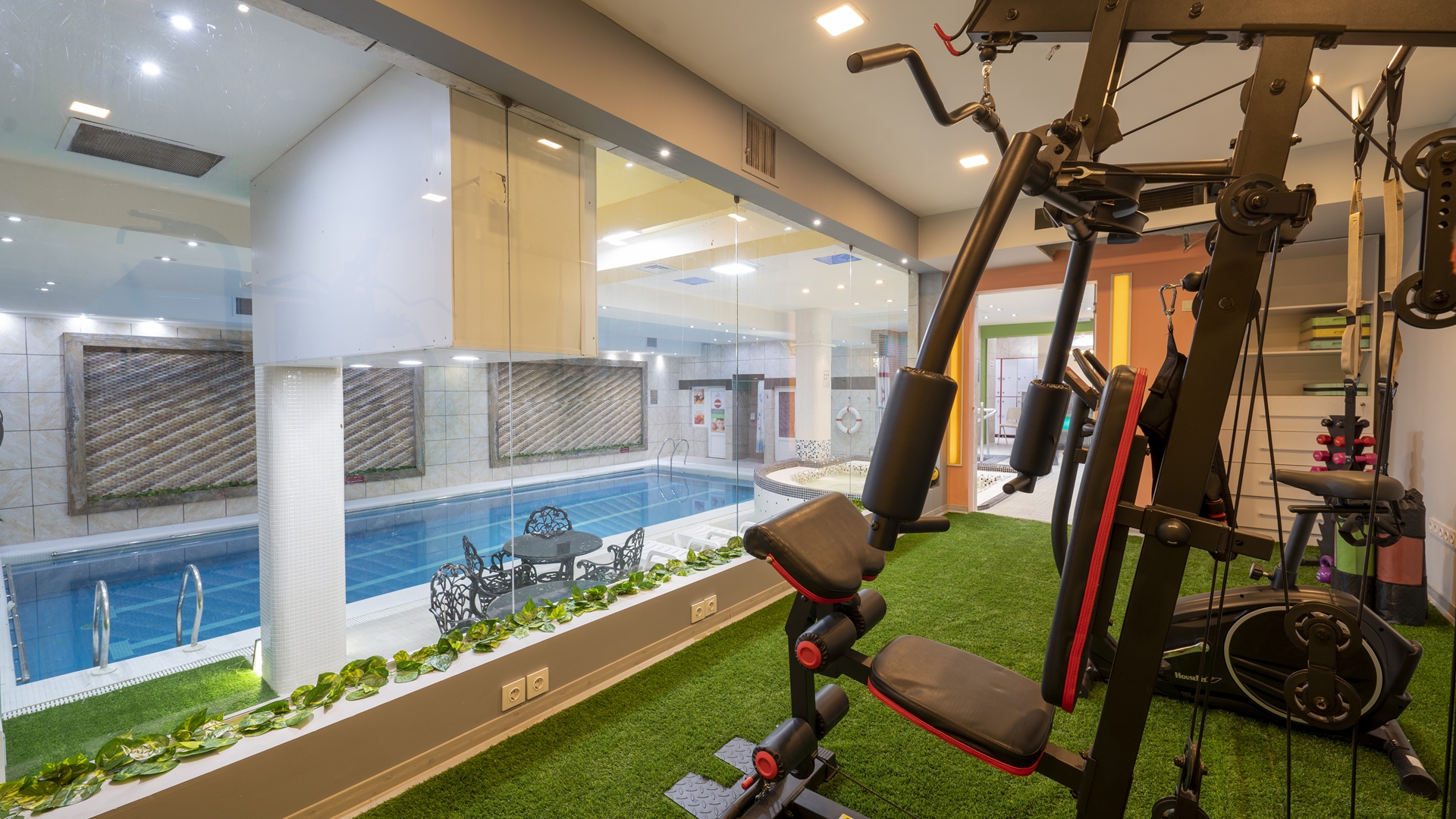 هتل الیزه شیراز مجموعه ورزشی