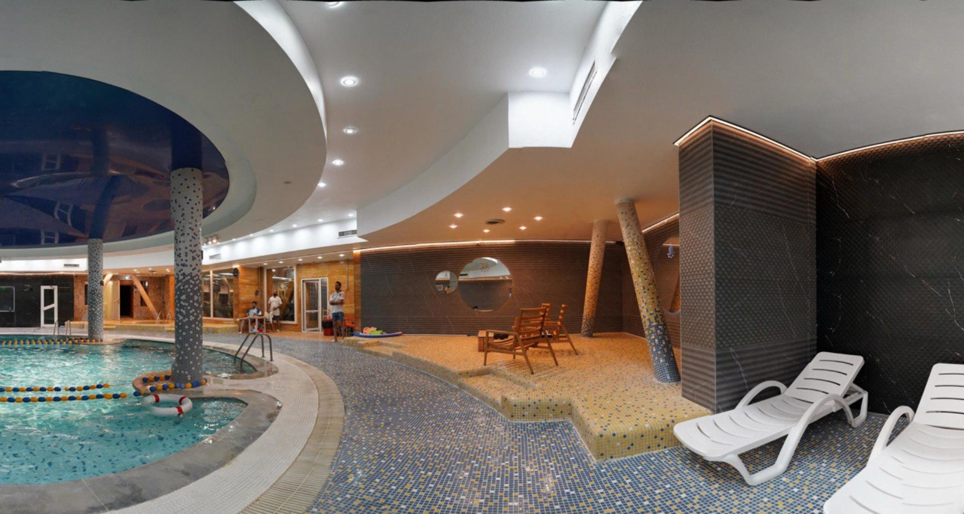 هتل چمران شیراز استخر