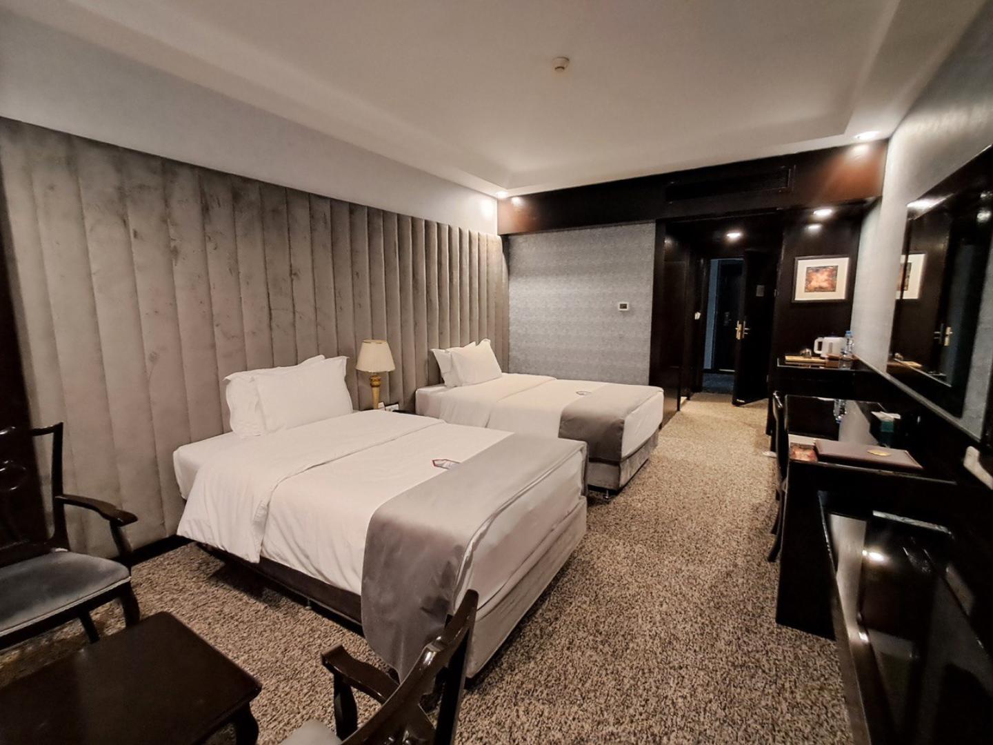 هتل چمران شیراز فضای داخلی اتاق‌ها