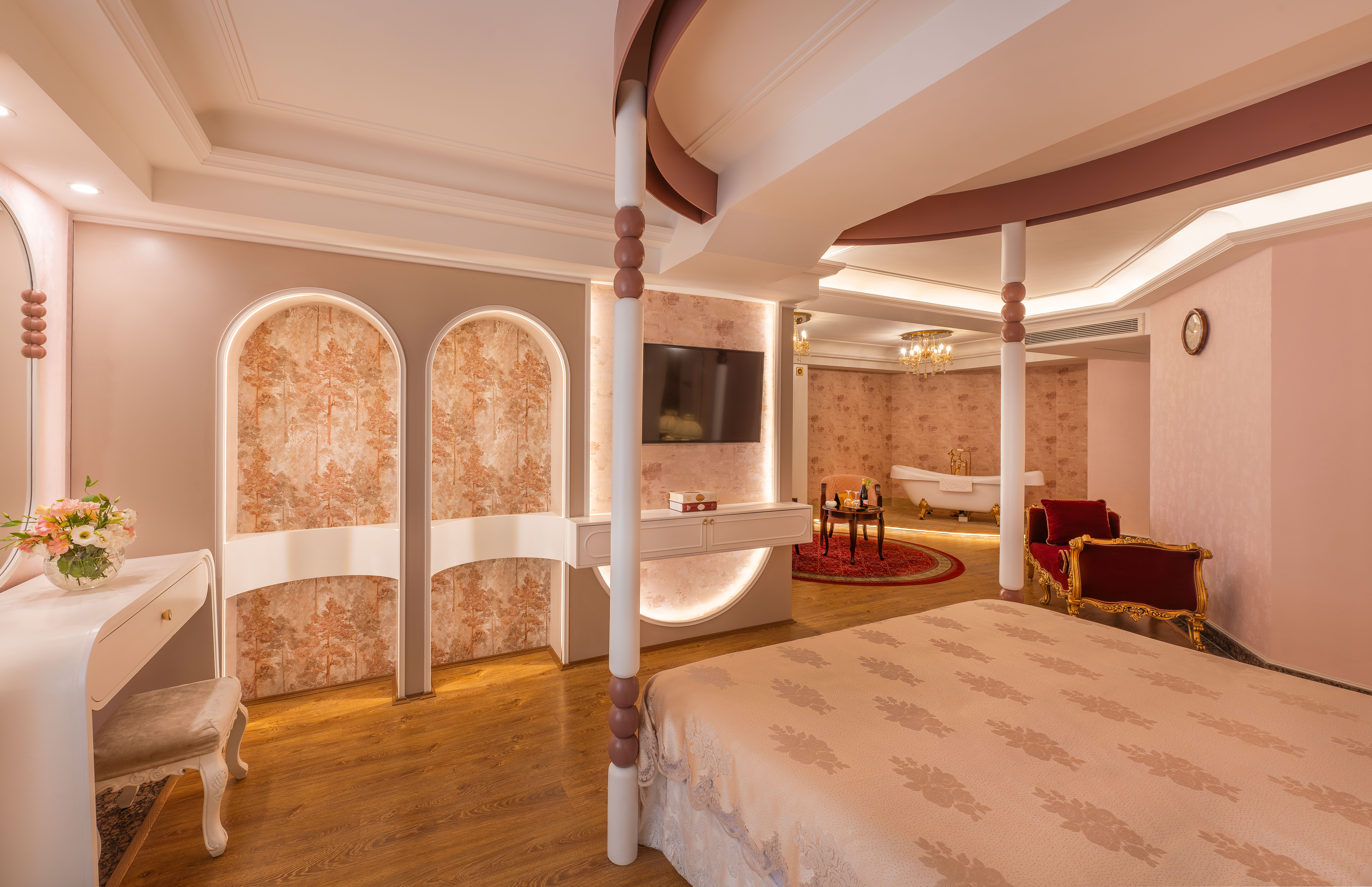 Golden Palace Hotel