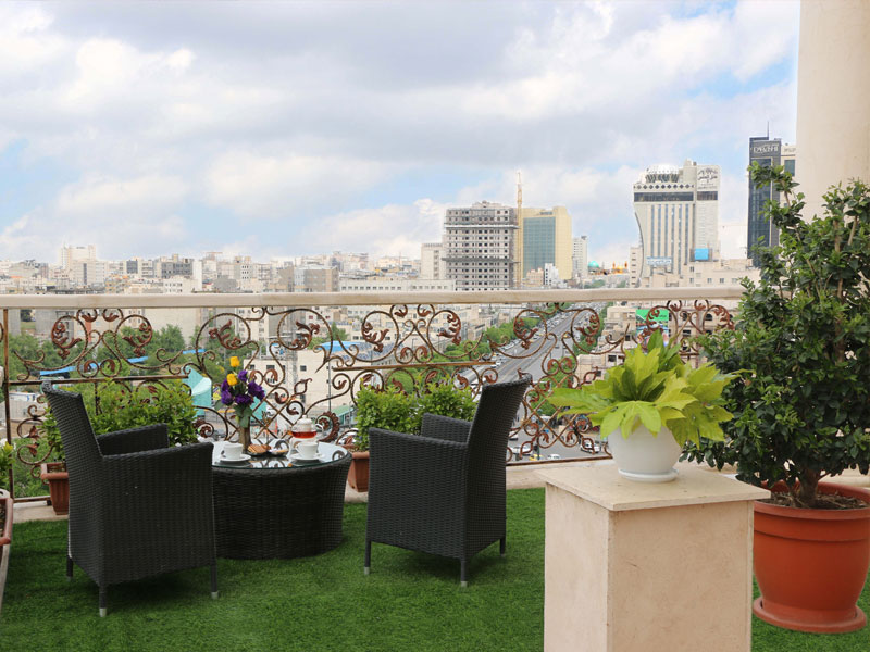 Golden Palace Hotel