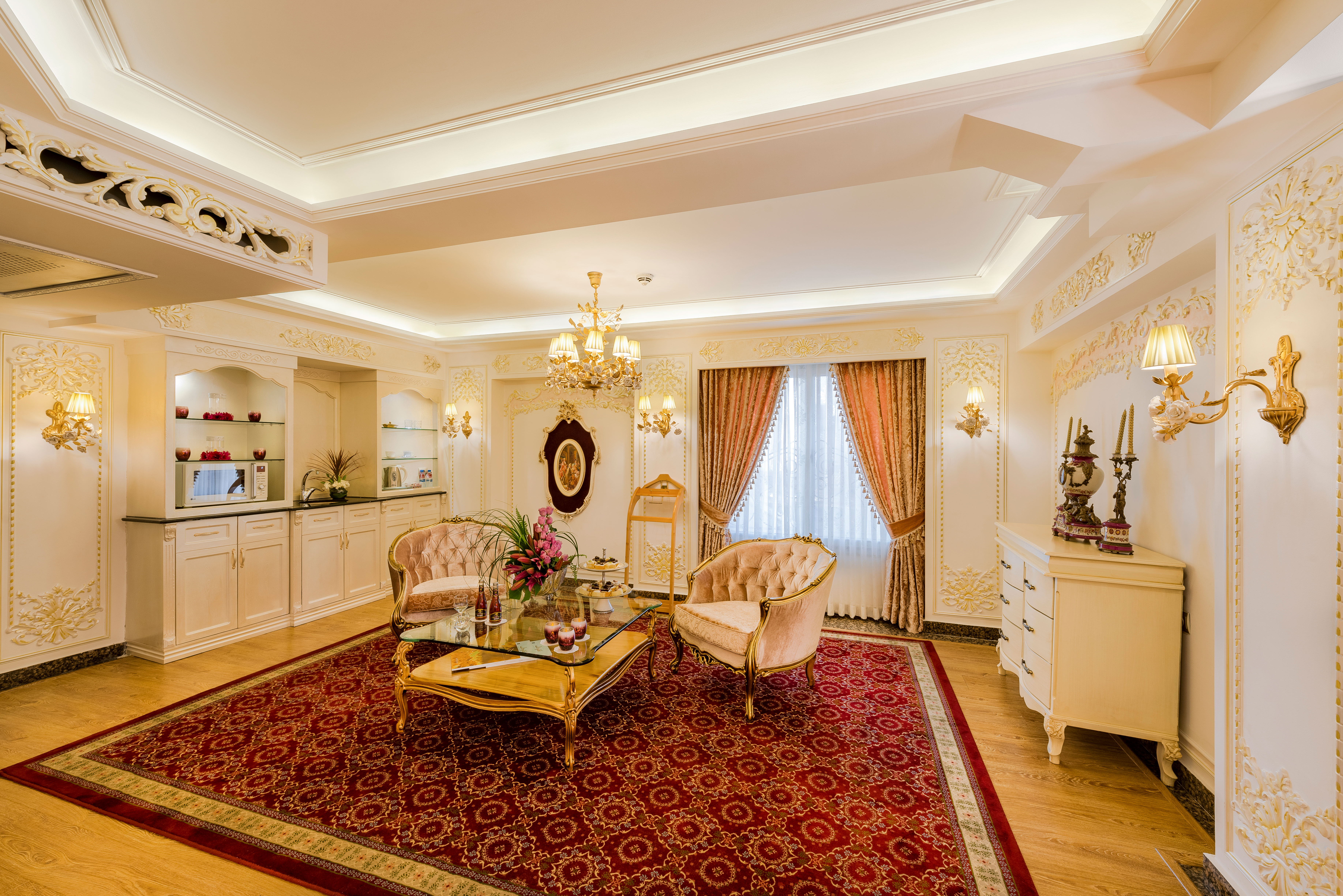 Golden Palace Hotel