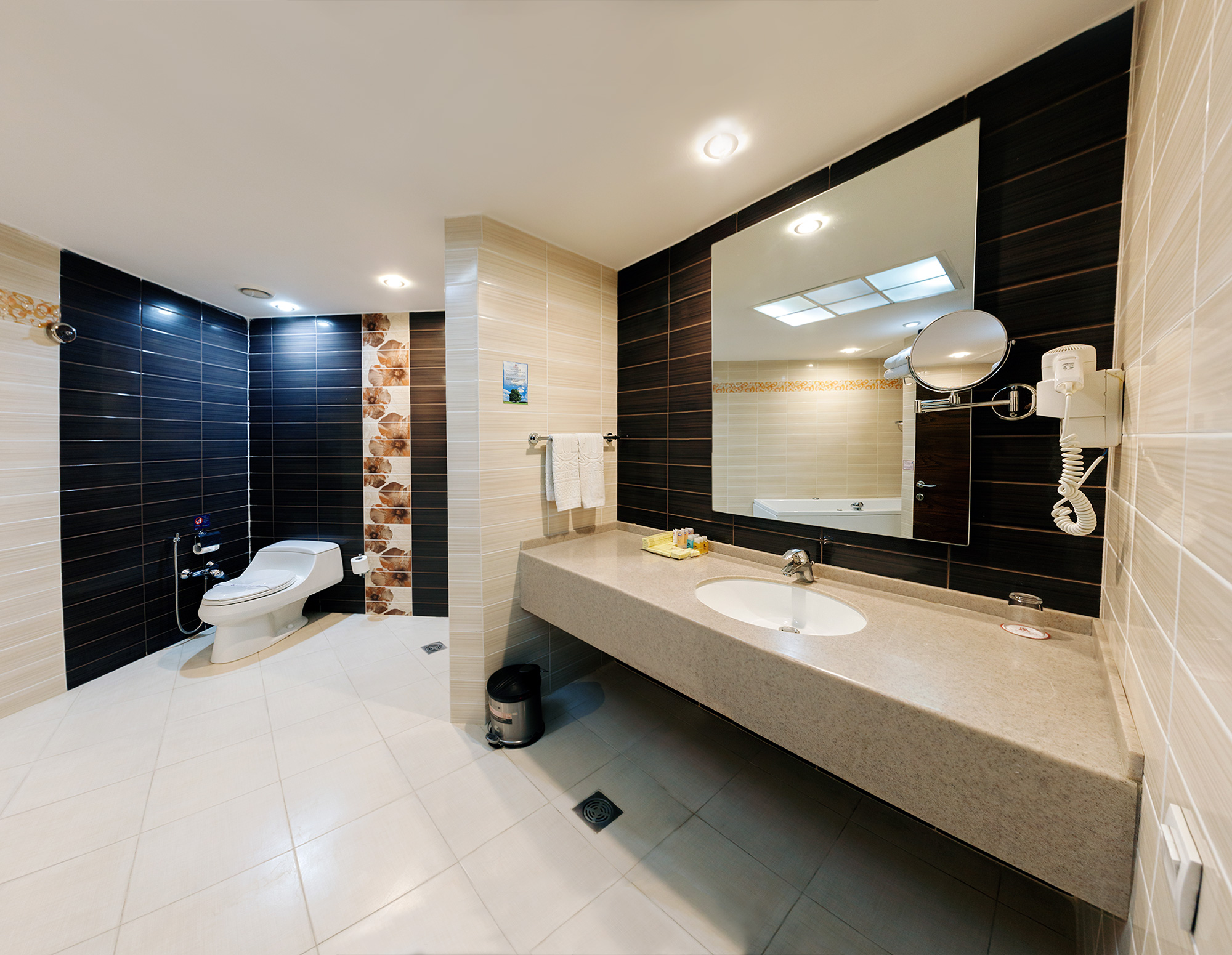 Parsian Kermanshah Hotel