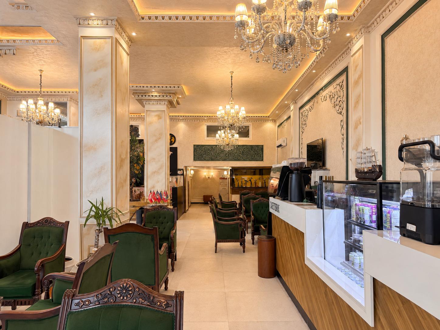 Vernus Hotel