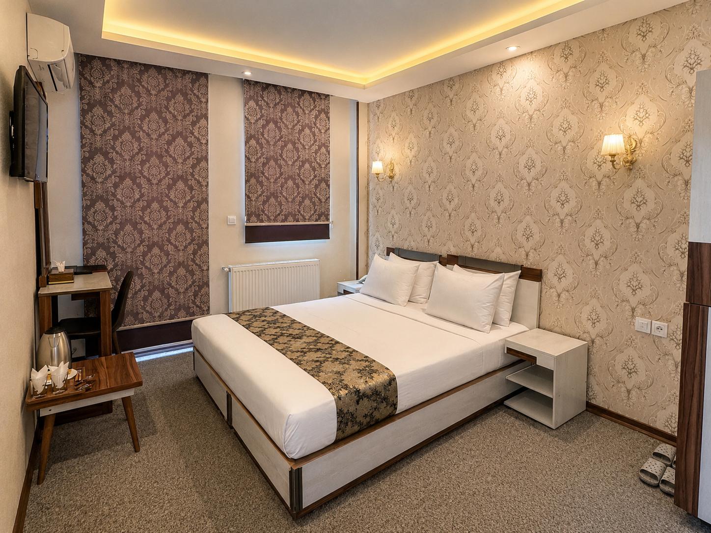 Vernus Hotel
