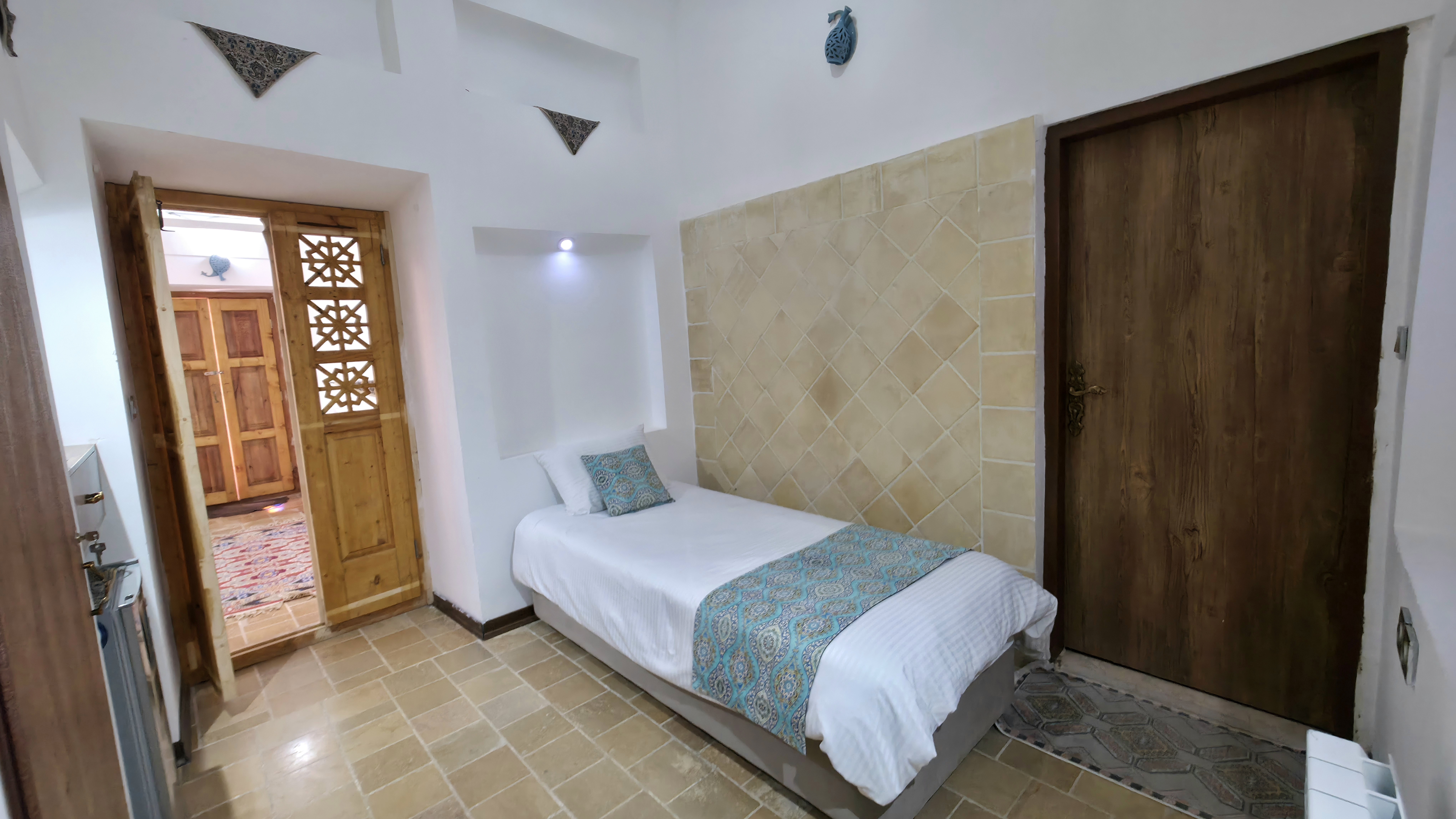 Malamir Hotel