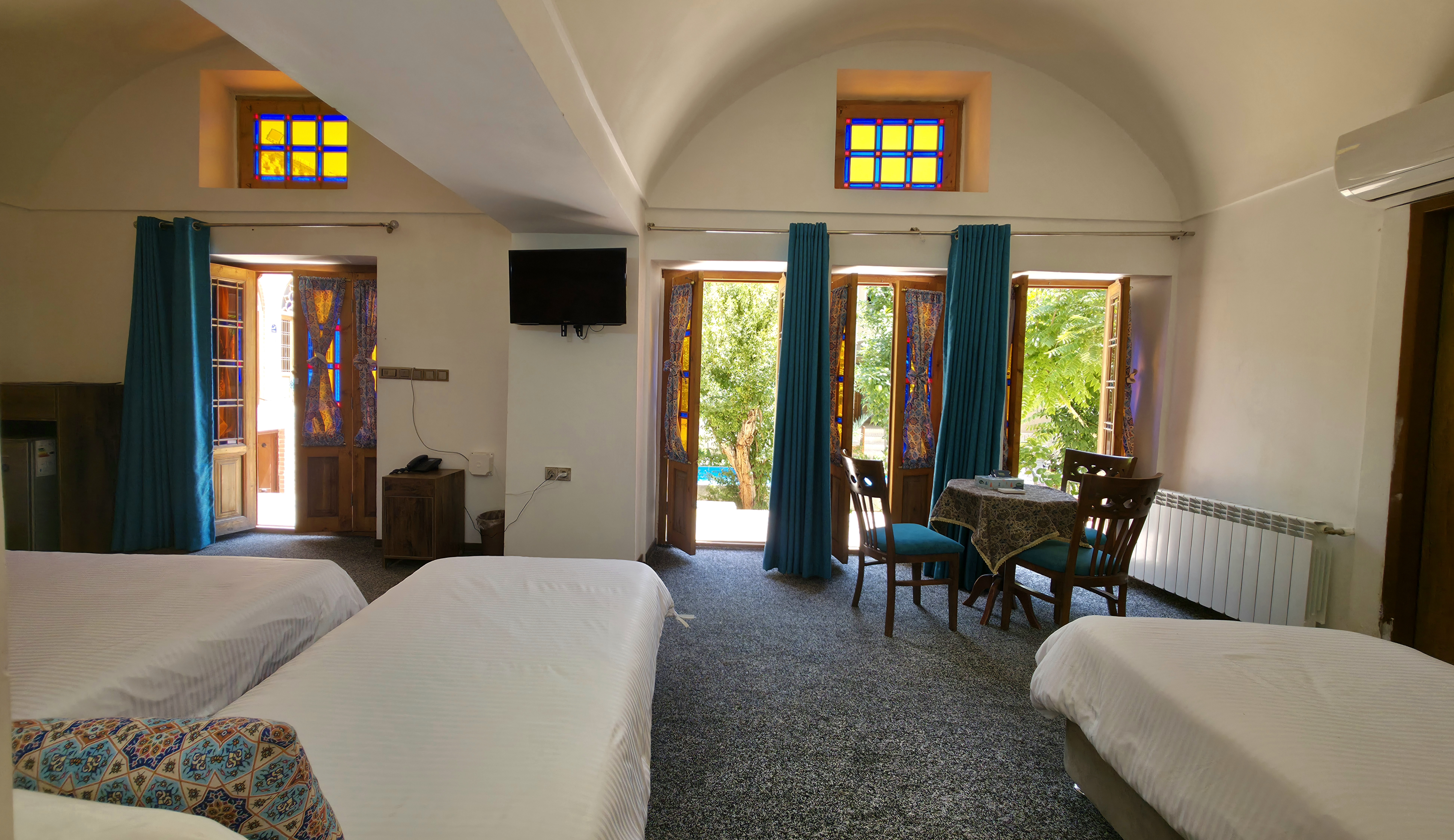 Malamir Hotel