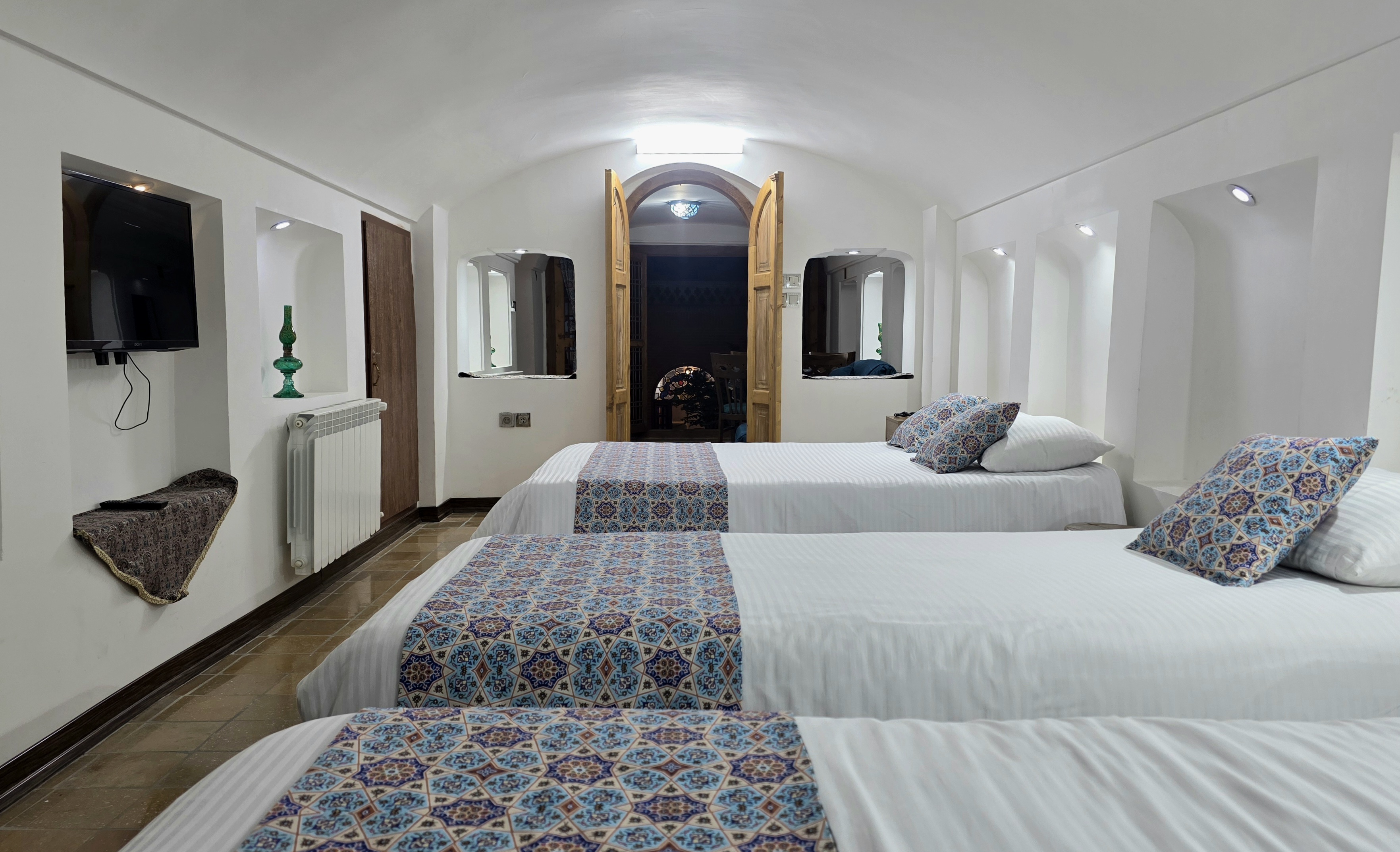 Malamir Hotel