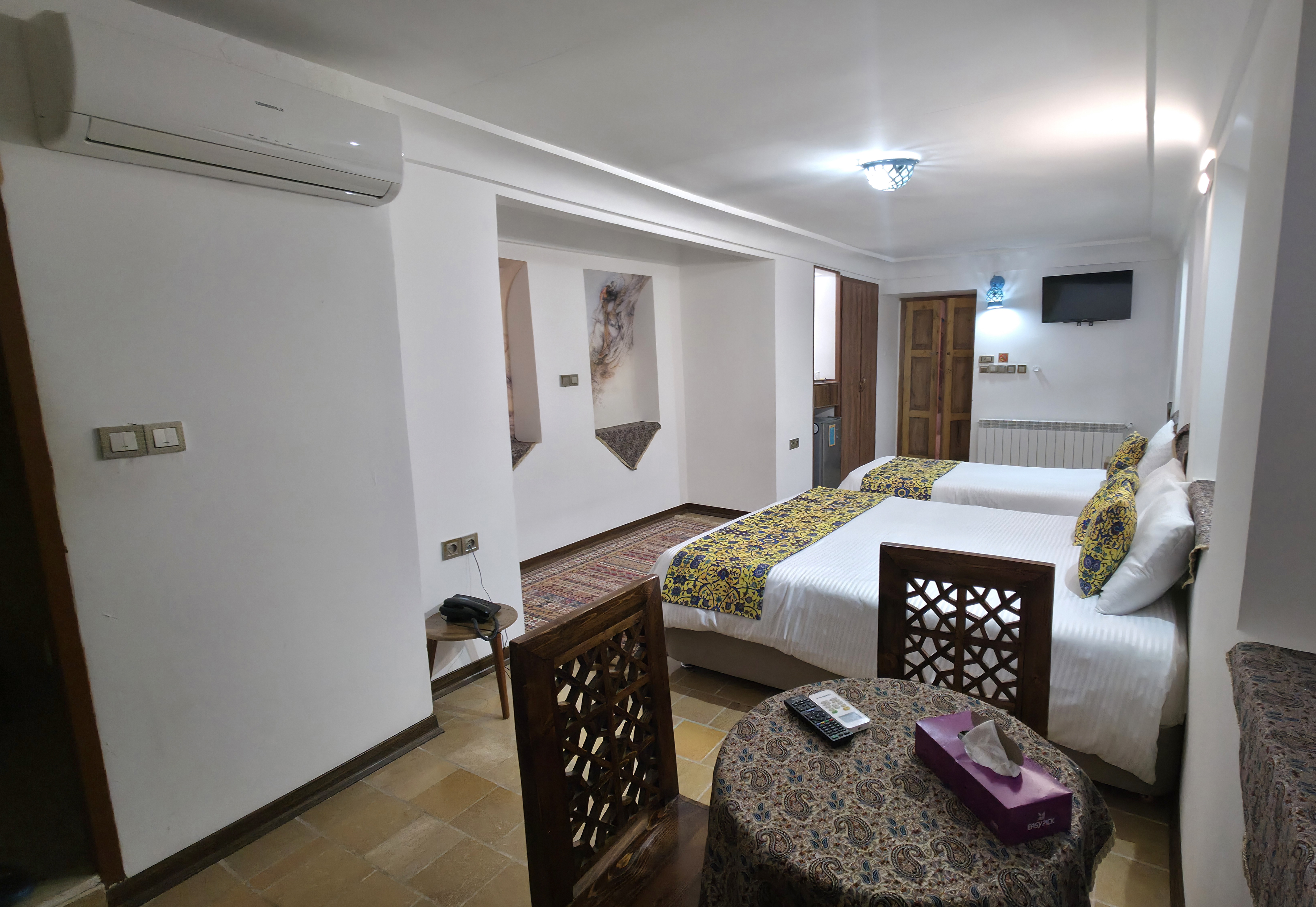 Malamir Hotel