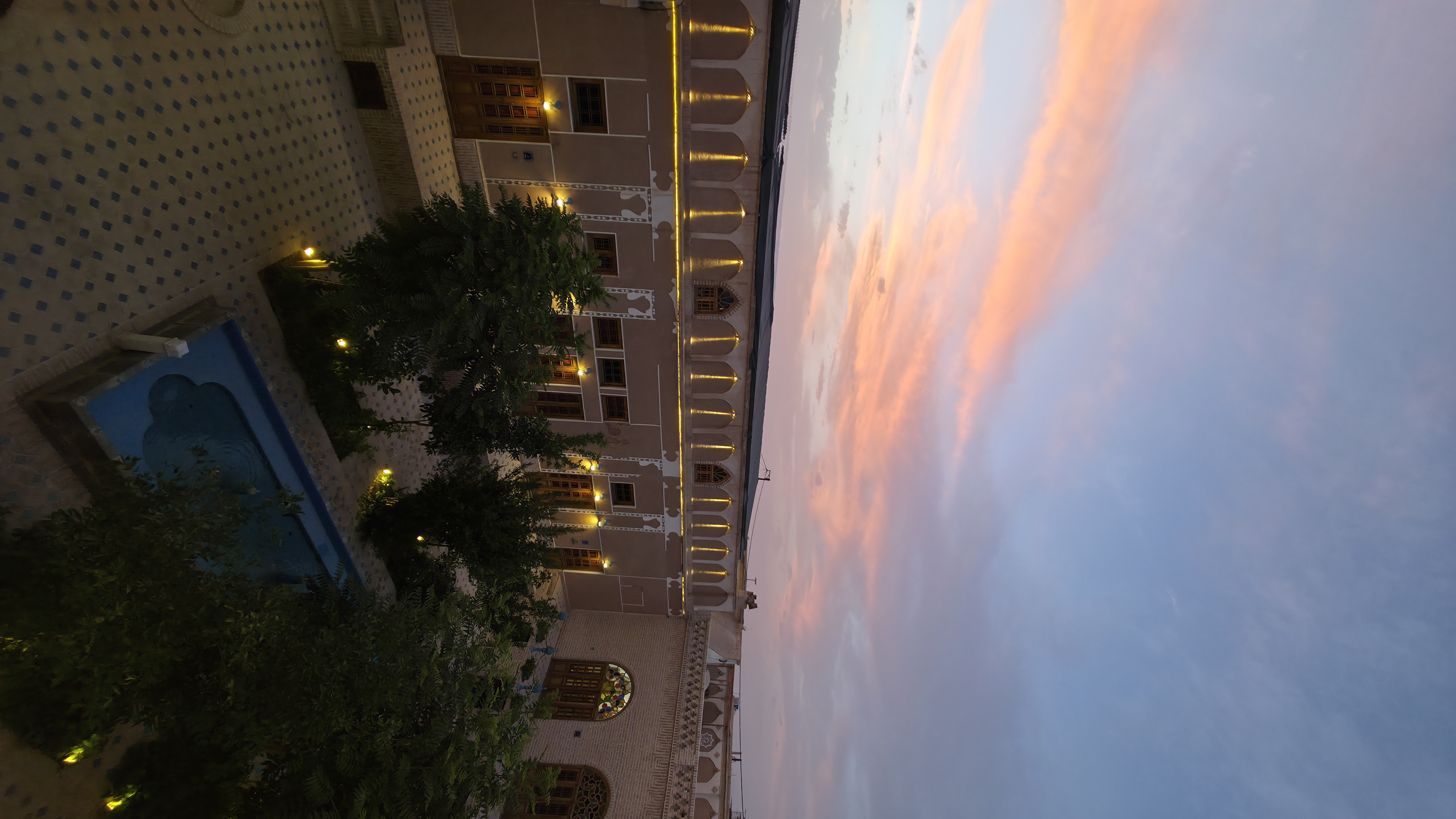 Malamir Hotel