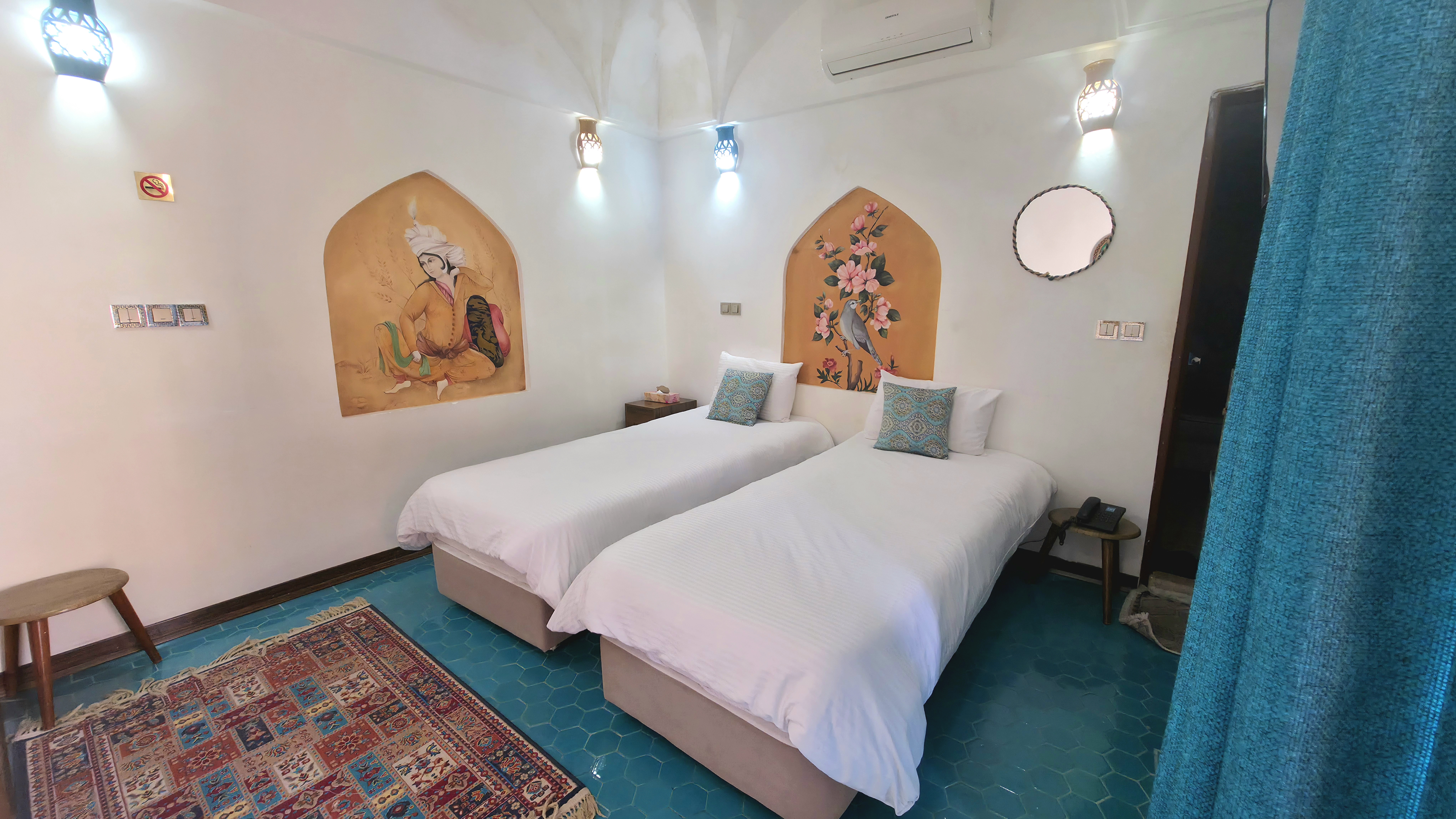 Malamir Hotel
