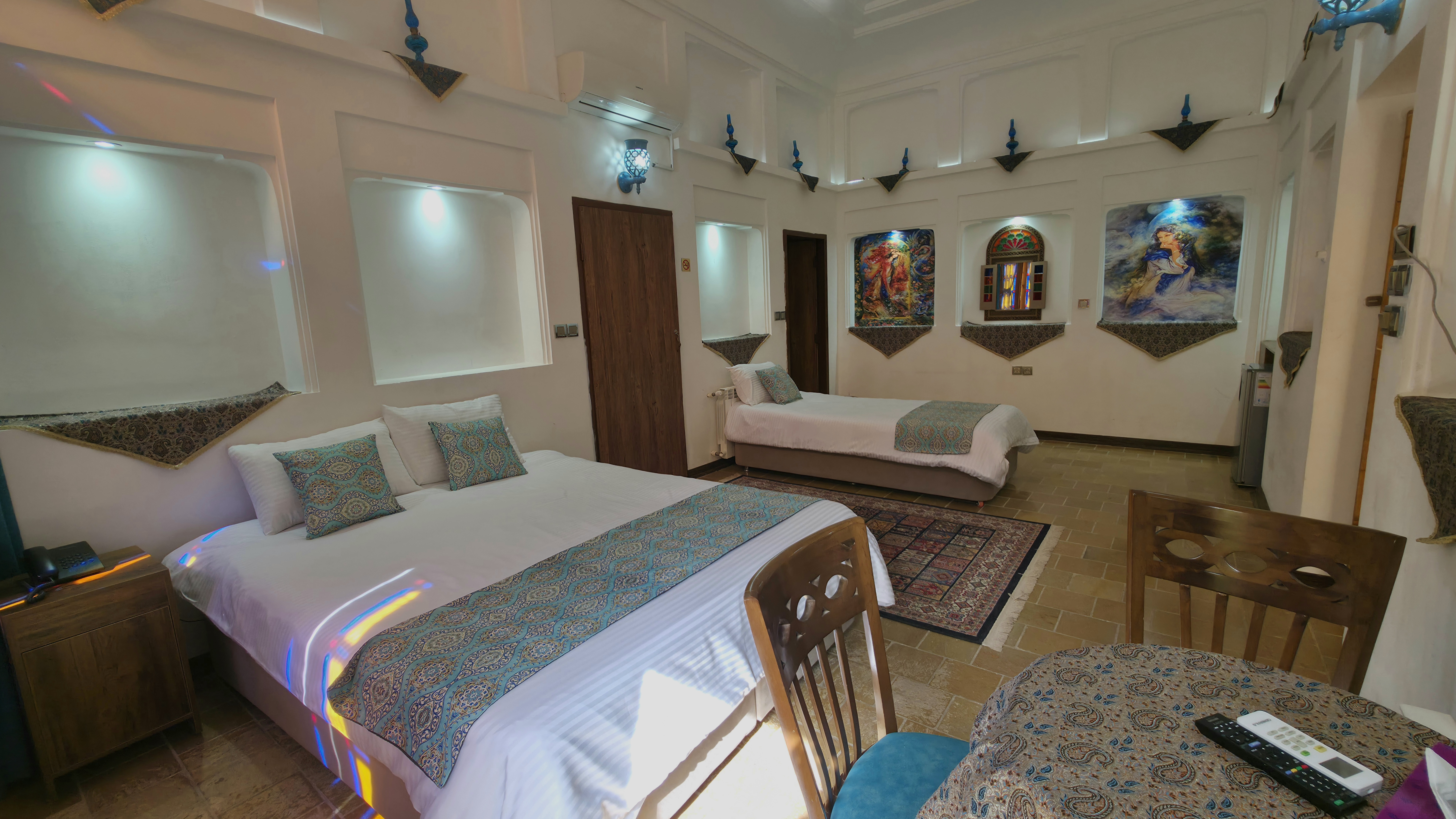 Malamir Hotel