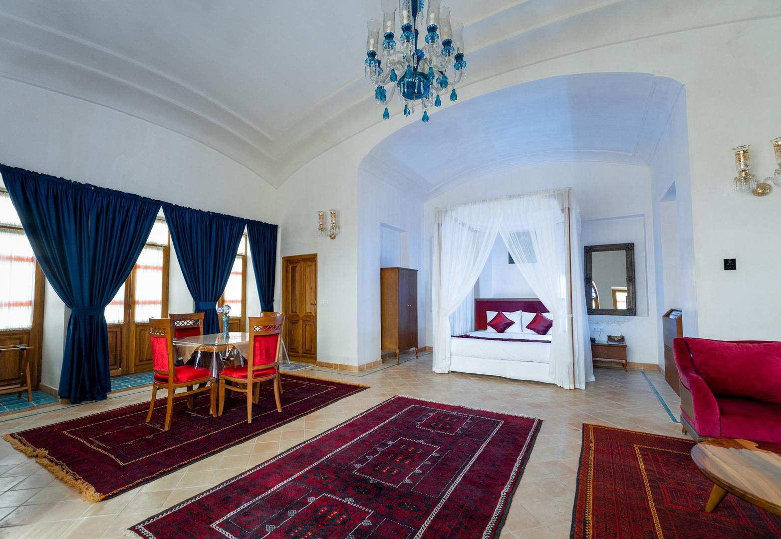Mandegar House