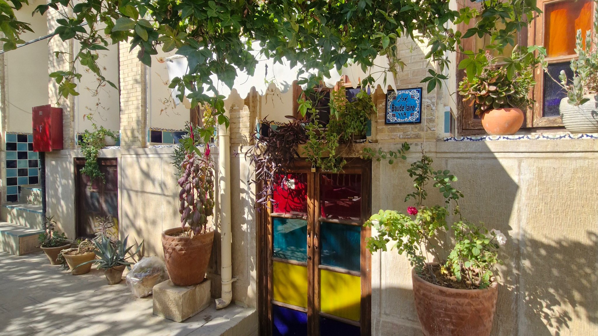 هتل سنتی نیایش شیراز فضای داخلی هتل