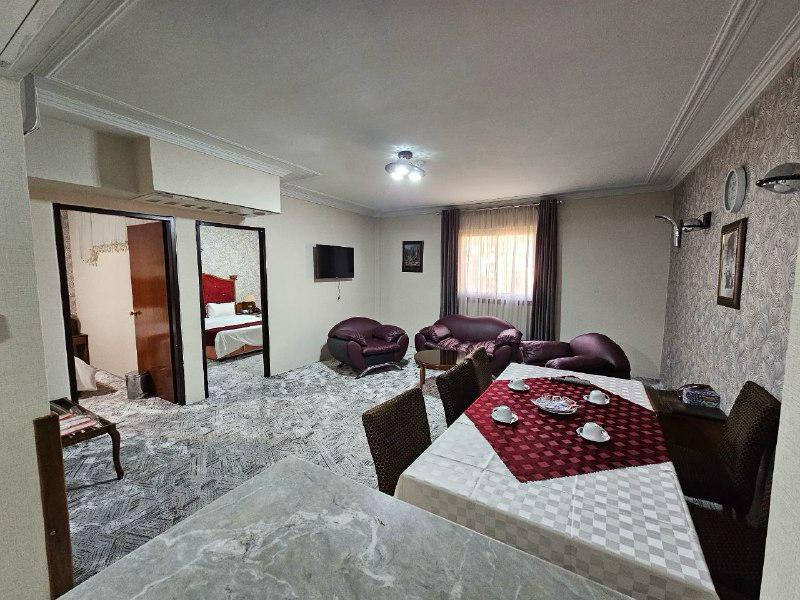 Persepolis Hotel