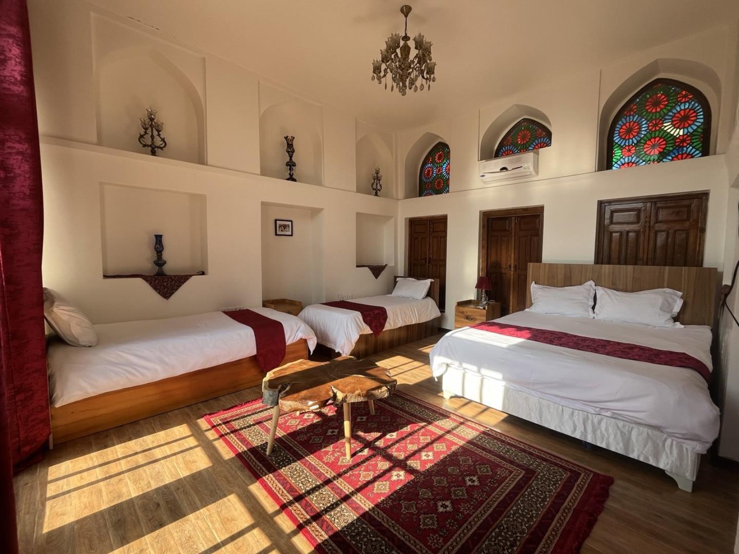 Saray-e Khan Hotel Gorgan, Gorgan — photo 1