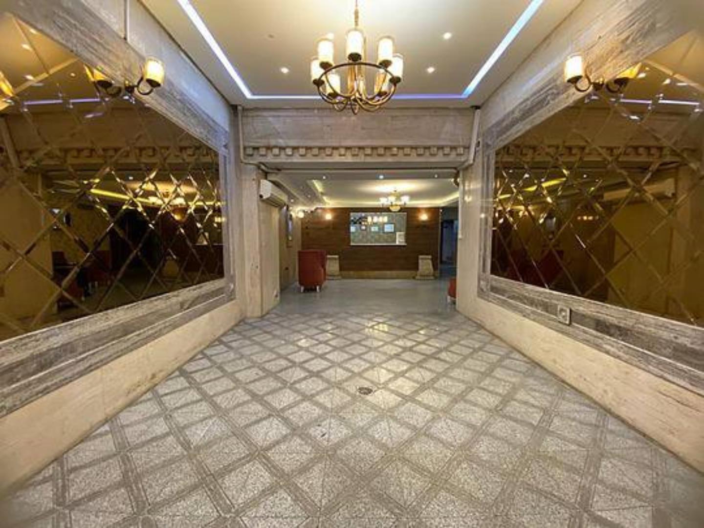 Anvari, Tehran