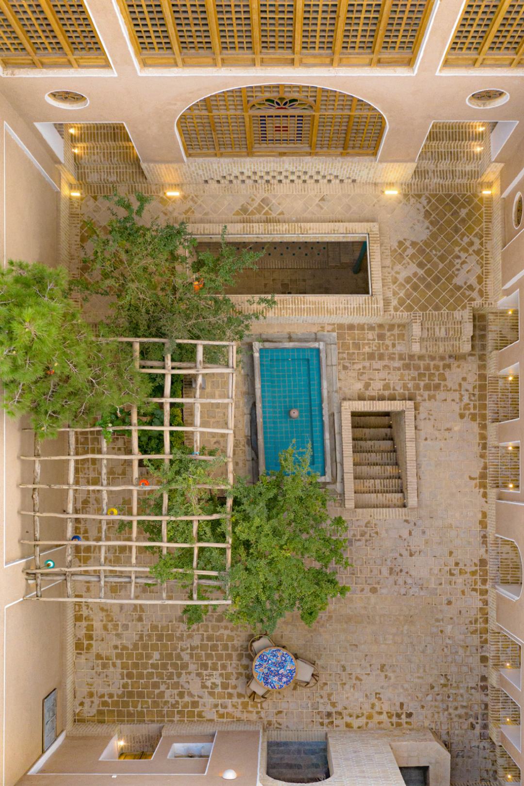 Dalan Jahan, Isfahan