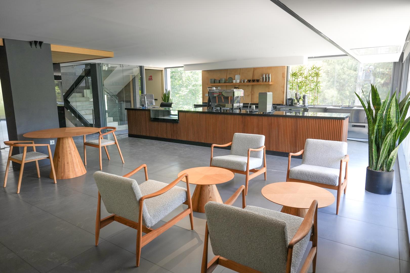 هتل رونیاس شیراز فضای داخلی هتل