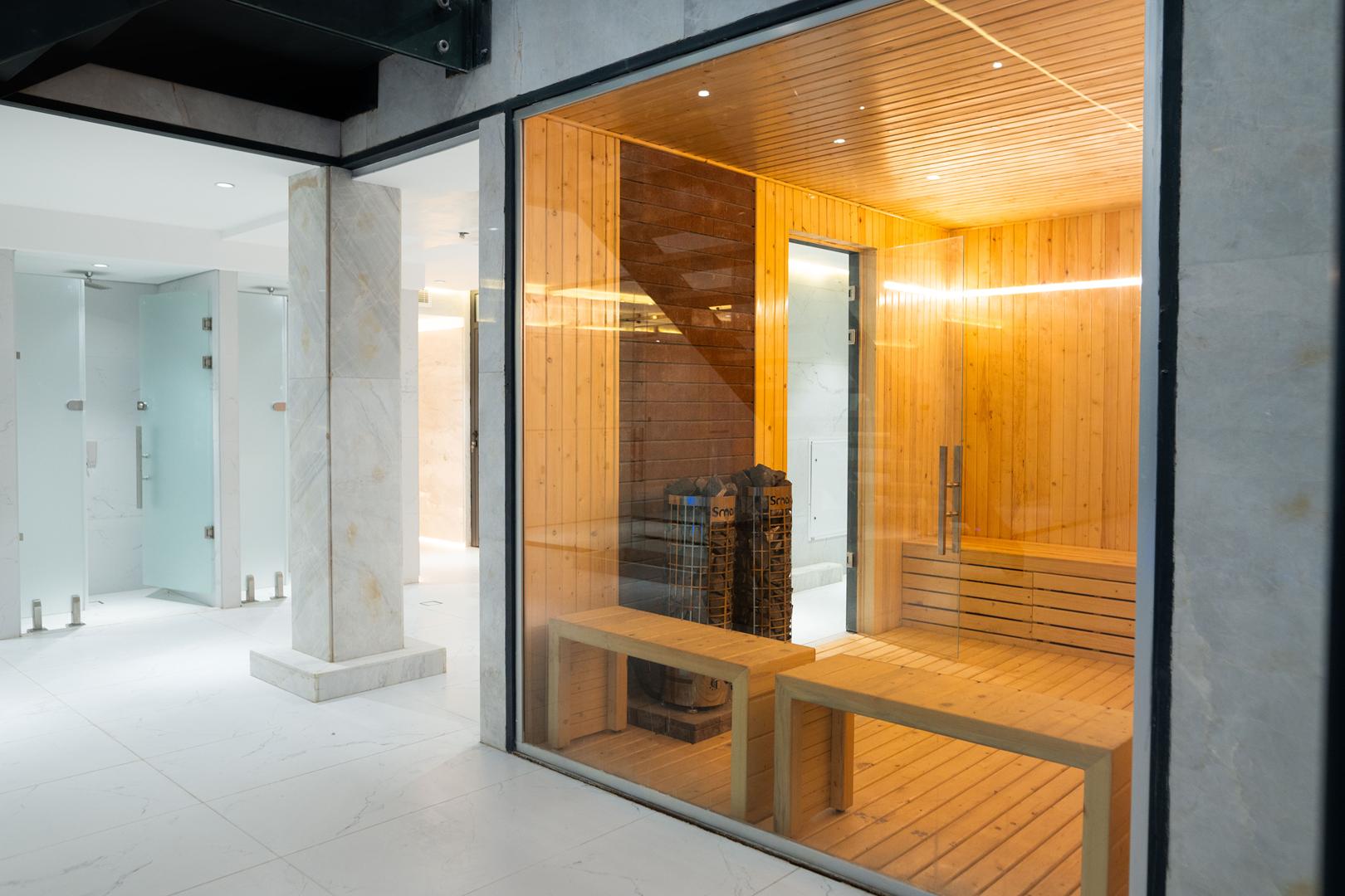 هتل رونیاس شیراز فضای داخلی هتل