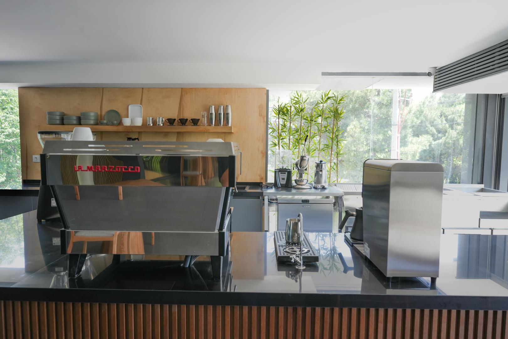 هتل رونیاس شیراز فضای داخلی هتل