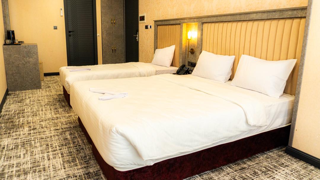 Avay Hotel Qom, Qom — photo 1