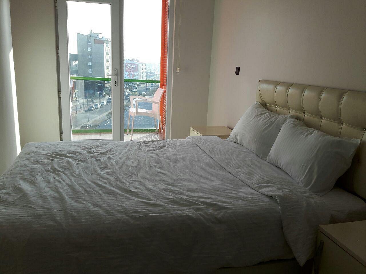 Real Suit Hotel