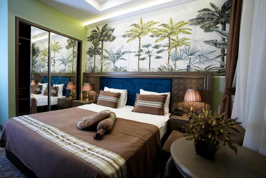 Atlas hotel van