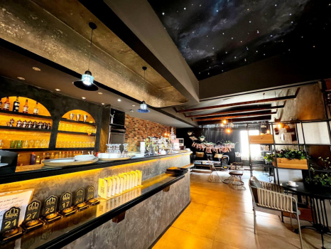 هتل ایرانیان قزوین کافی‌شاپ