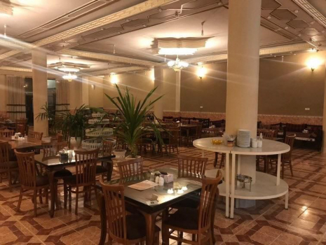 هتل ایران زمین دورود محوطه داخلی