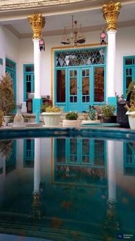 اقامتگاه بوم‌گردی سرای سنتی هاتف اصفهان فضای محوطه