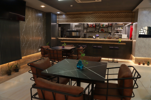 هتل لیدو رامسر کافی‌شاپ