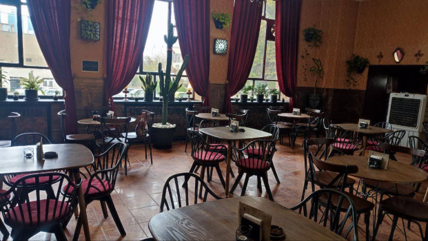 هتل پارسیان بوعلی همدان کافی‌شاپ