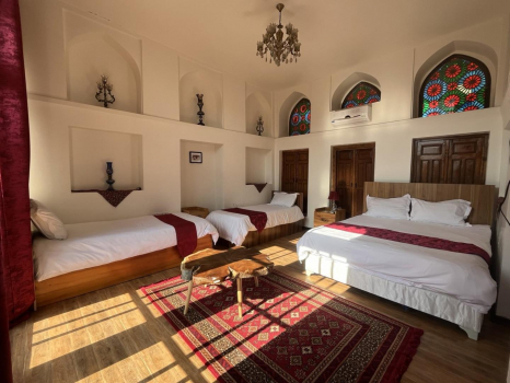 هتل سرای خان گرگان اتاق پنج دری