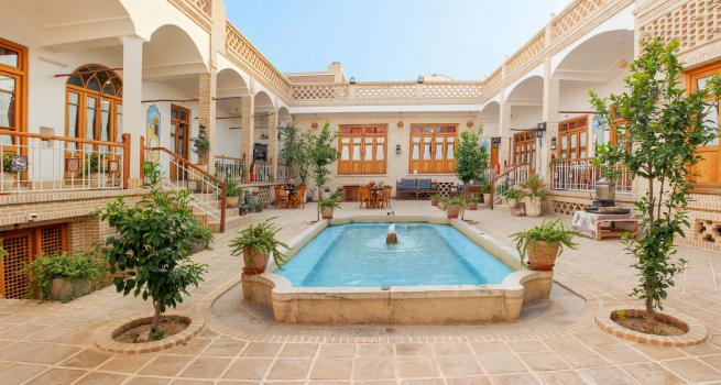 اقامتگاه سنتی سه سوک کاشان فضای داخلی اقامتگاه