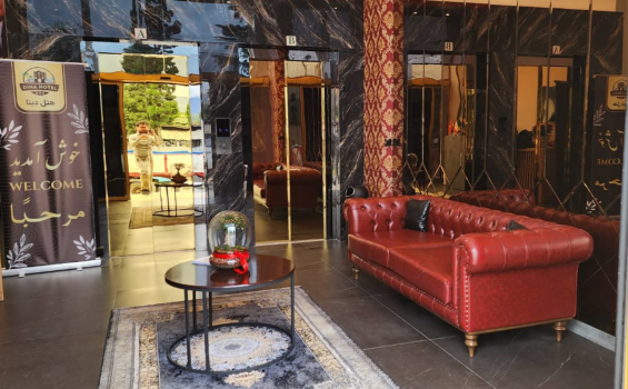 هتل ساحلی دینا تنکابن ورودی هتل