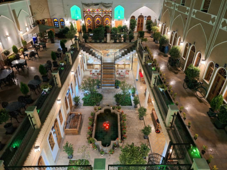 اقامتگاه سنتی سهروردی اصفهان فضای داخلی اقامتگاه